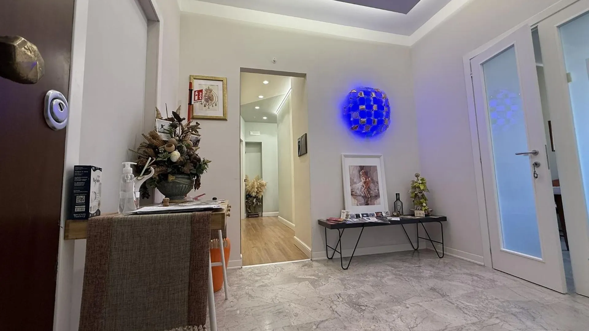 Villa Frida San Giorgio a Cremano 0*,  Italien